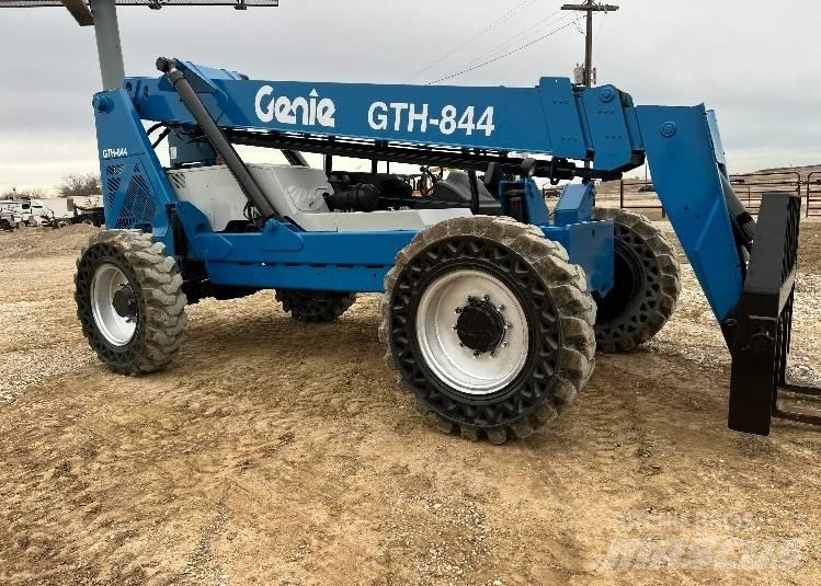 Genie GTH844 Teleskopiniai krautuvai