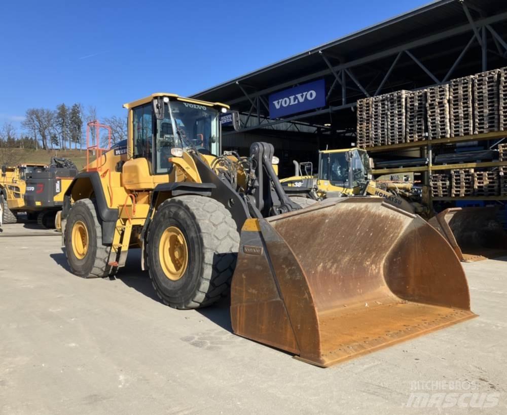 Volvo L150H Naudoti ratiniai krautuvai