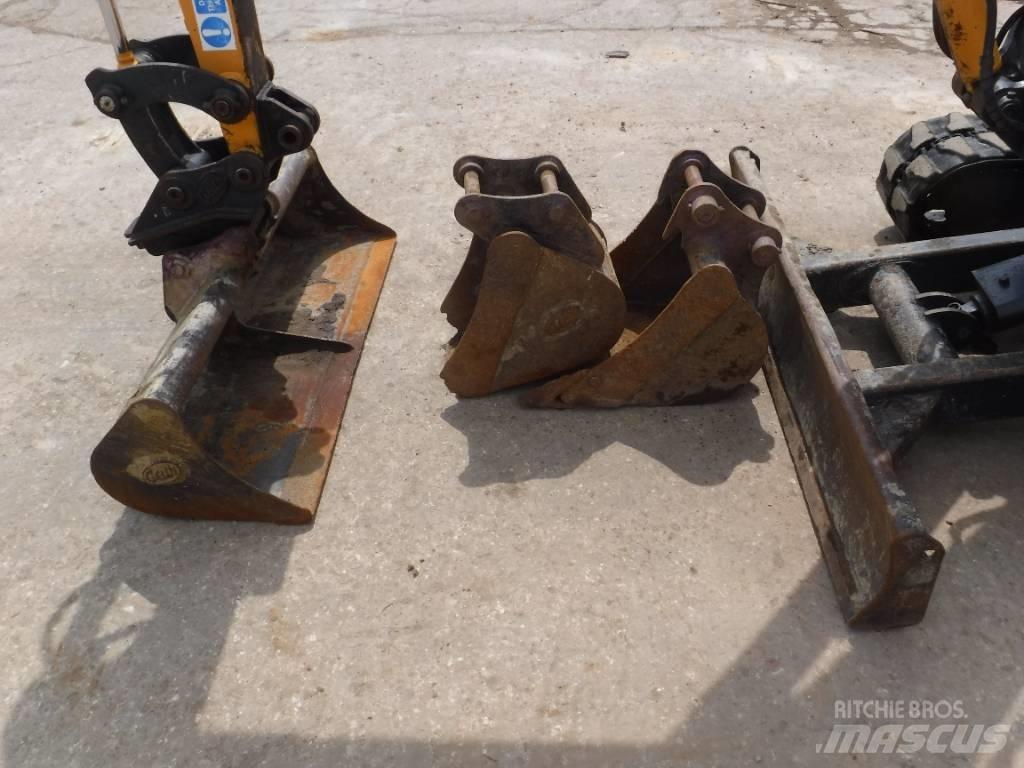 Hyundai Robex 27 Z-9 Mini ekskavatoriai < 7 t