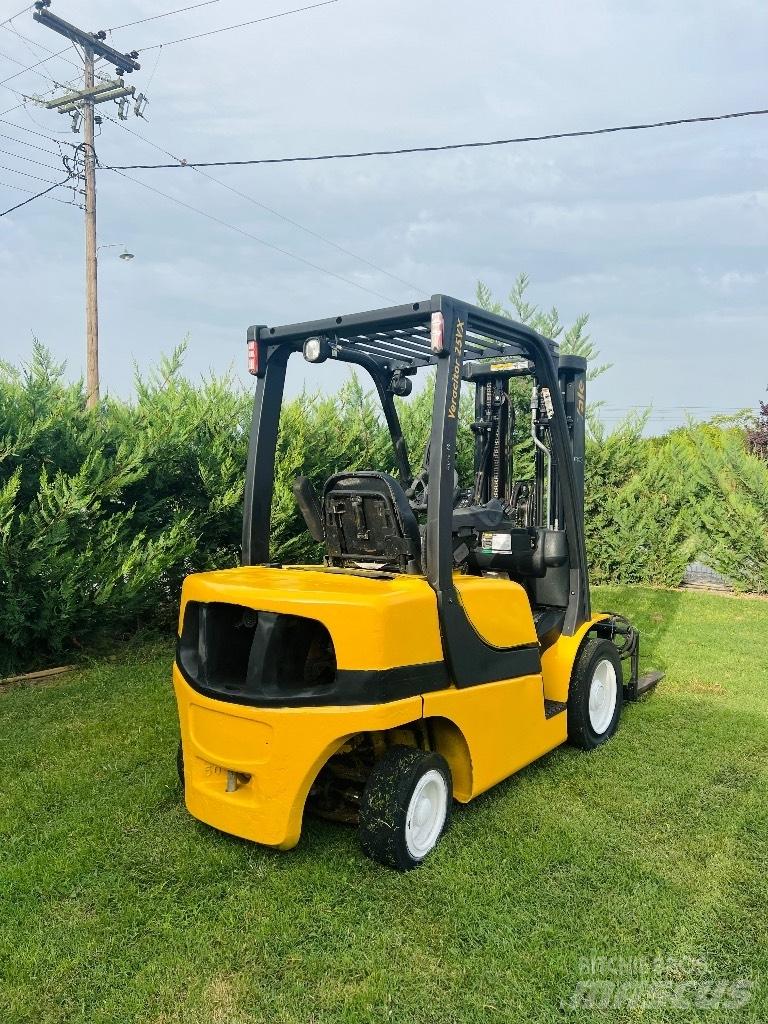 Yale 2500D Dyzeliniai krautuvai