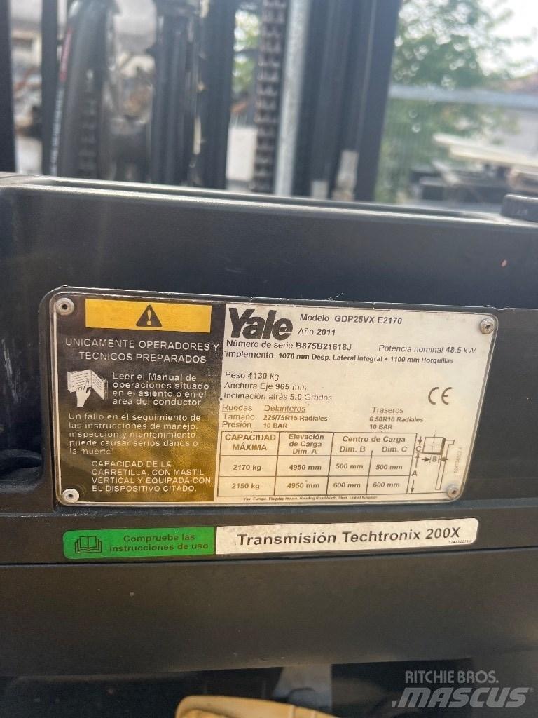 Yale 2500D Dyzeliniai krautuvai