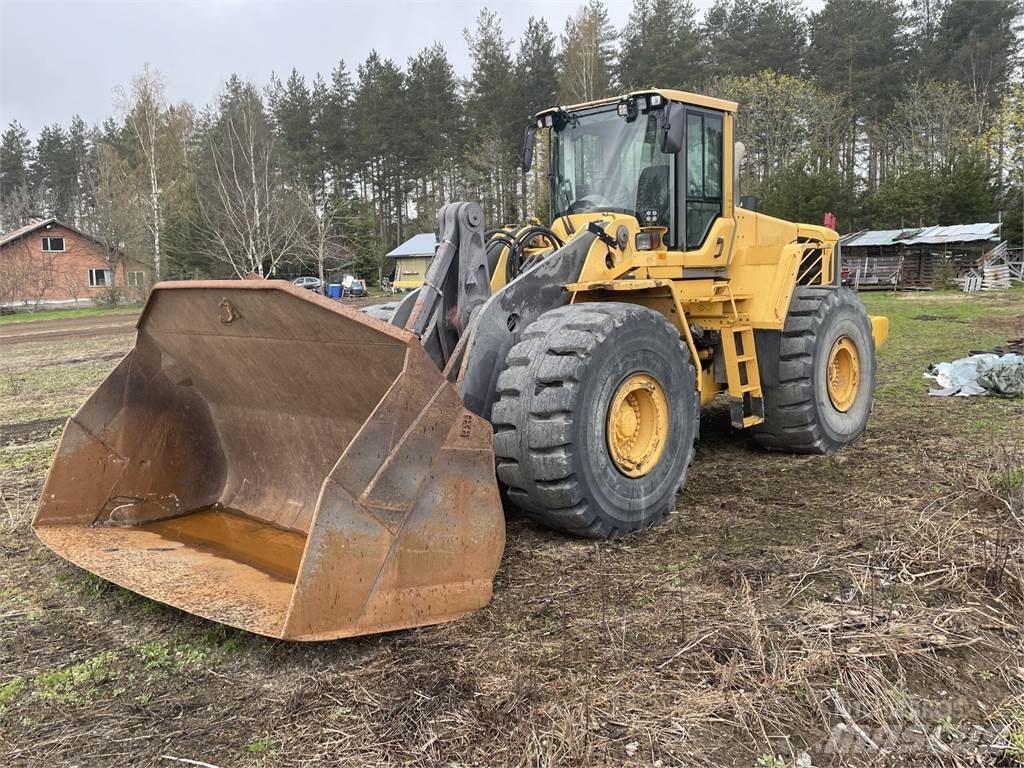 Volvo L220F Naudoti ratiniai krautuvai