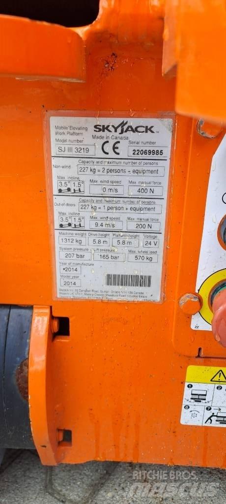 SkyJack SJIII 3219 Žirkliniai keltuvai