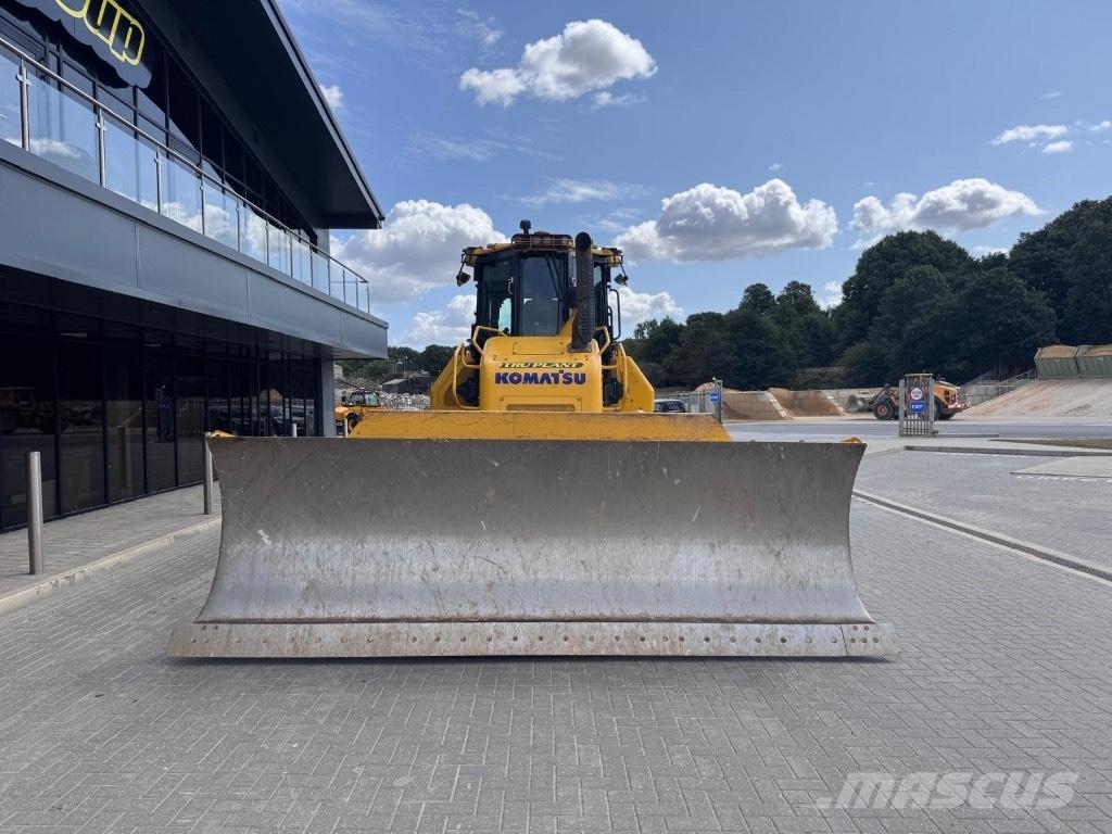 Komatsu D 71P Xi Vikšriniai buldozeriai