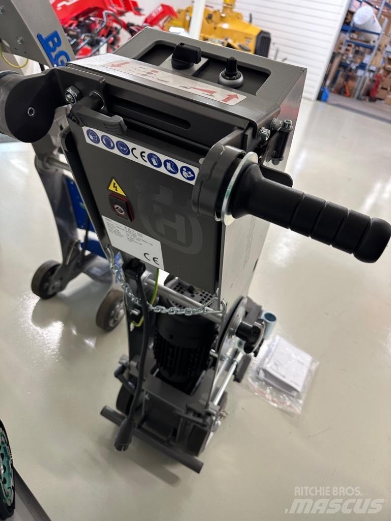 Husqvarna BS 75 Statyba - Kita