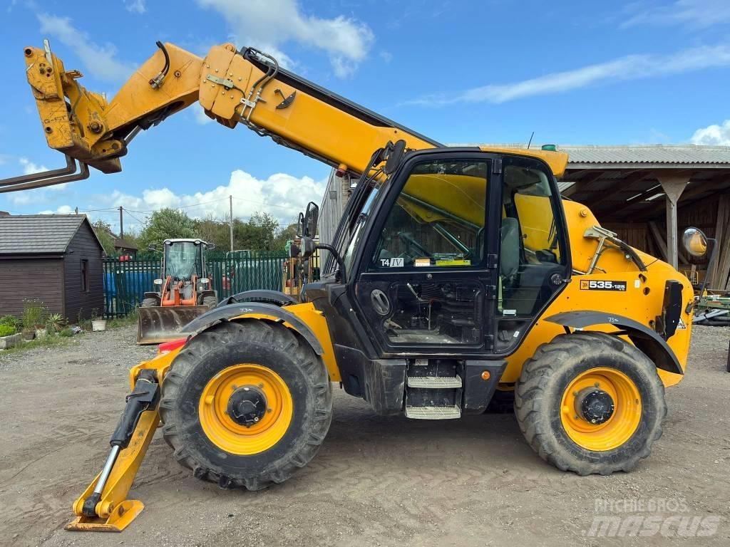 JCB 535-125 Teleskopiniai ratiniai krautuvai