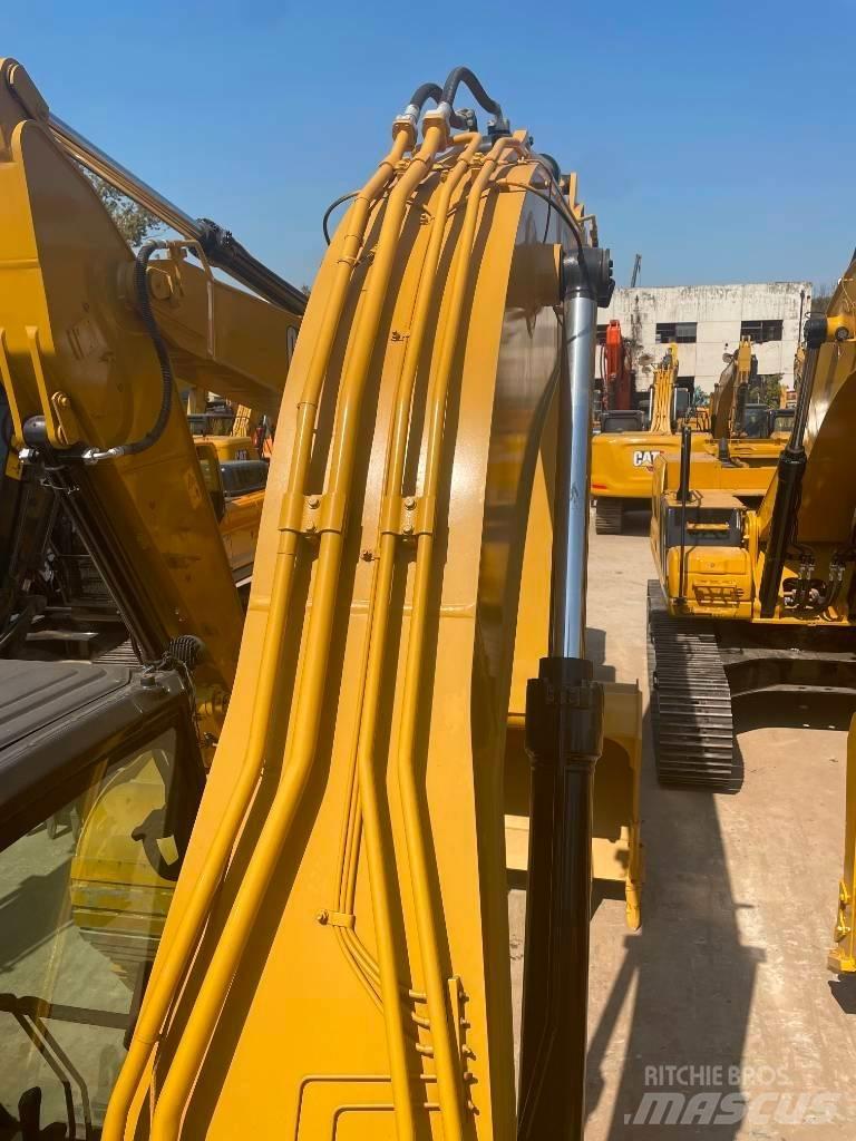 CAT 330 GC Vikšriniai ekskavatoriai