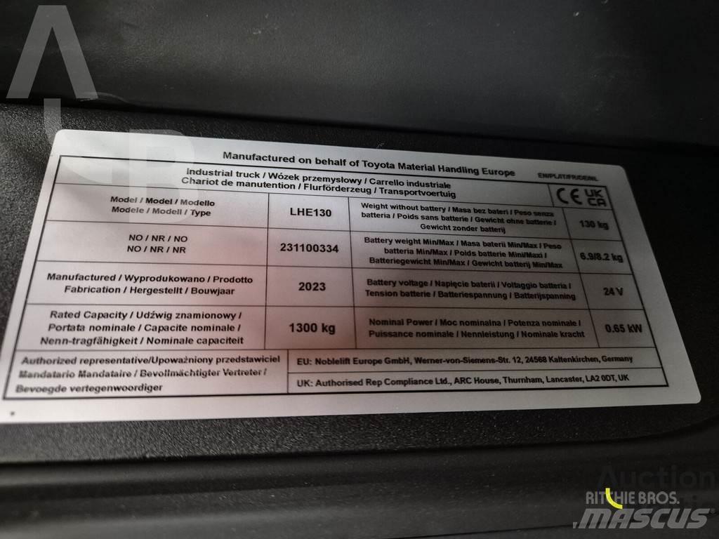 Toyota LHE130 Vidutinių aukščių užsakytų prekių krautuvai