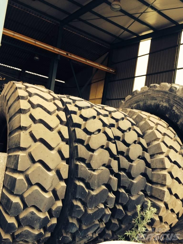 Goodyear 18R35 Padangos, ratai ir ratlankiai