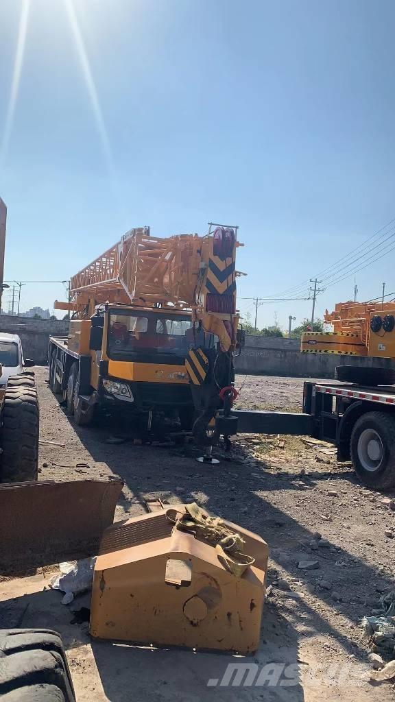 XCMG QY50K Neapdoroto reljefo kranai