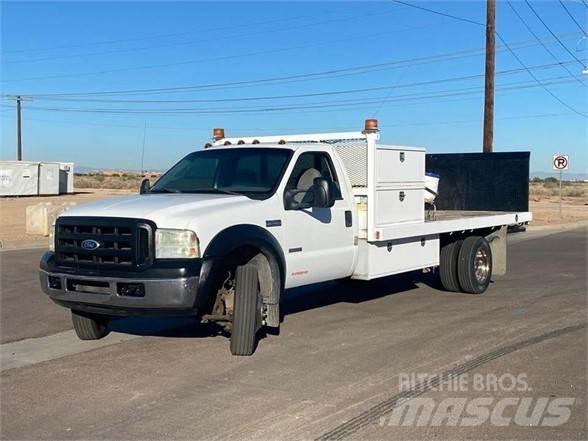 Ford F550 Platformos/ Pakrovimas iš šono