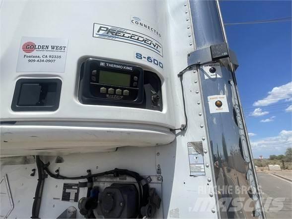 Hyundai REEFER Puspriekabės su izoterminiu kėbulu
