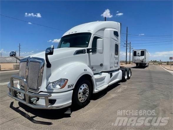 Kenworth T680 Naudoti vilkikai