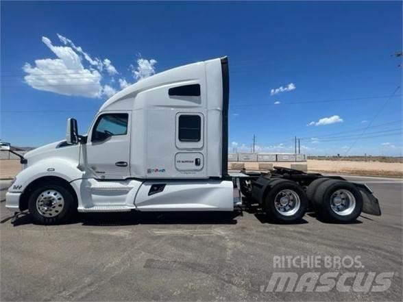 Kenworth T680 Naudoti vilkikai