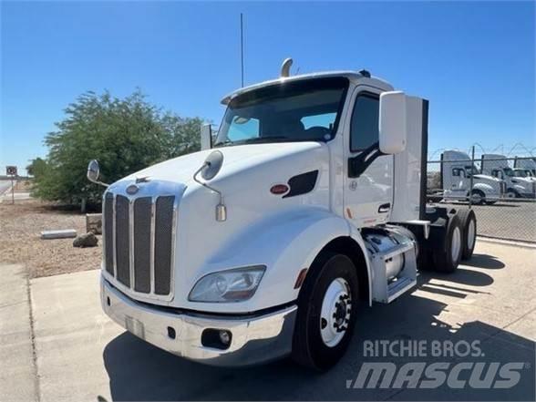 Peterbilt 579 Naudoti vilkikai