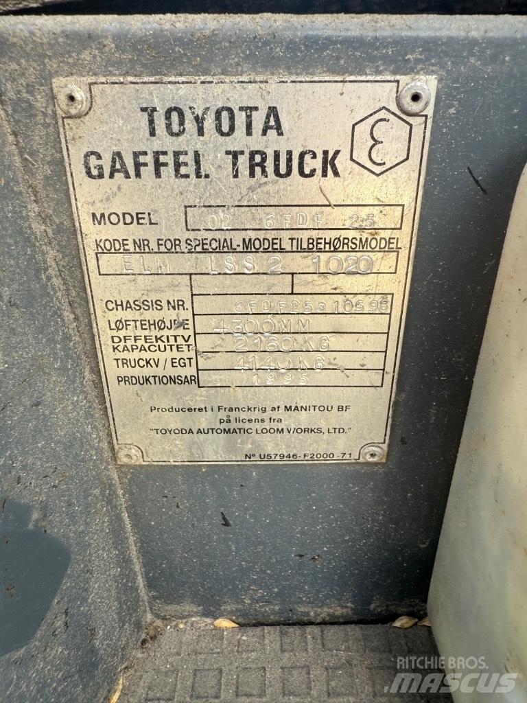 Toyota FD 25 Dyzeliniai krautuvai