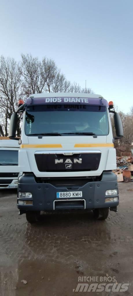 MAN TGS Naudoti vilkikai