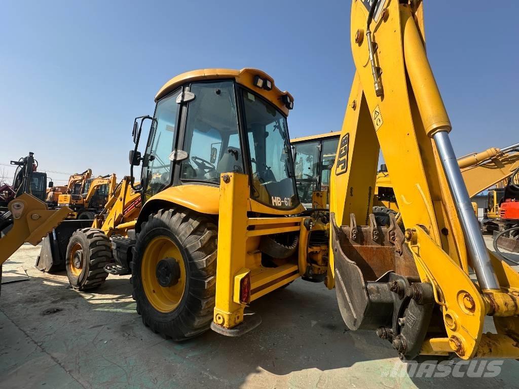 JCB 3 XC Ekskavatoriniai krautuvai