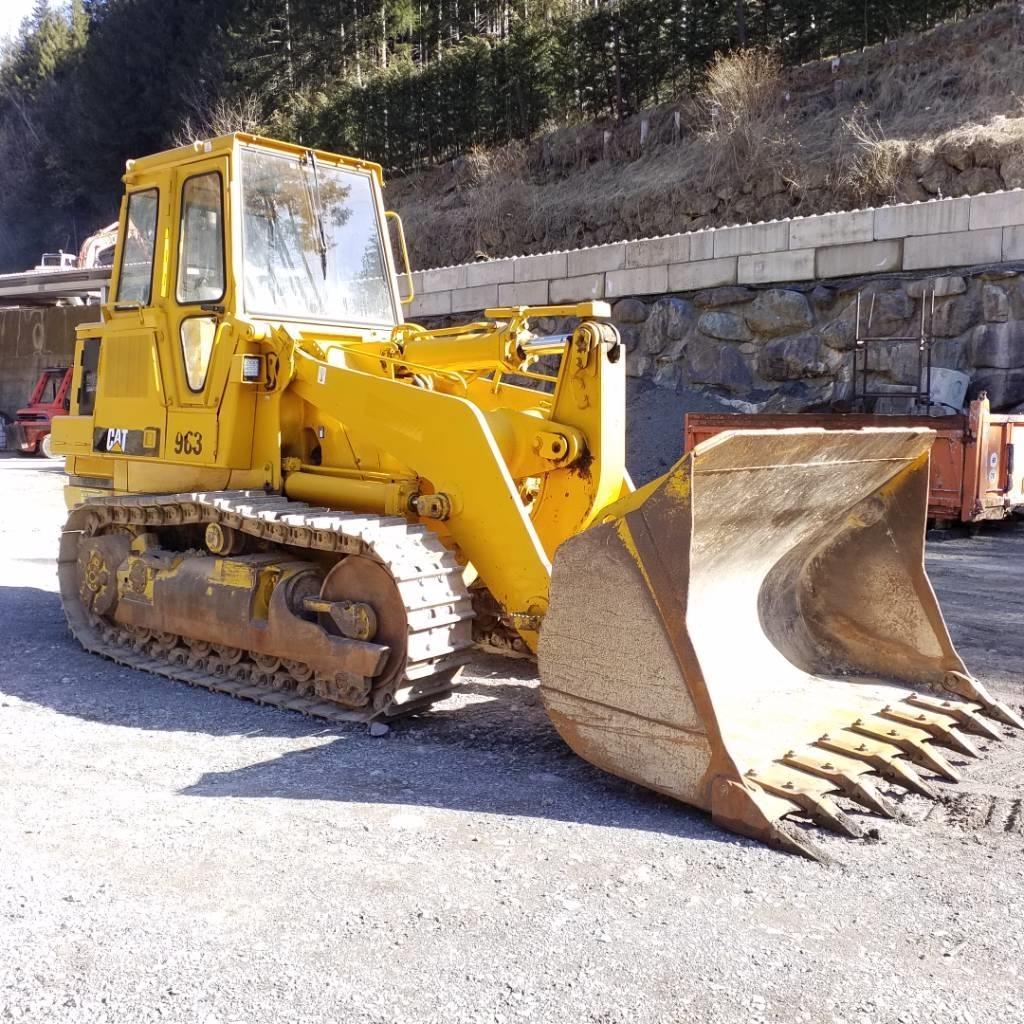 CAT 963 Vikšriniai krautuvai