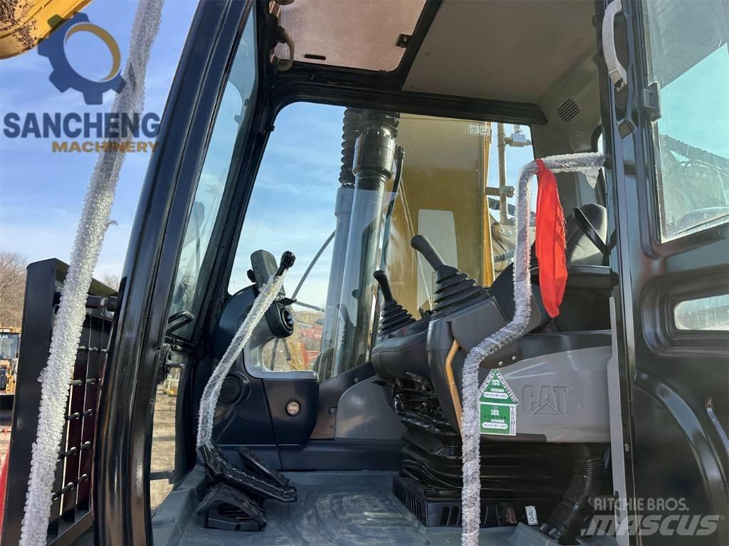 CAT 320 D L Vikšriniai ekskavatoriai