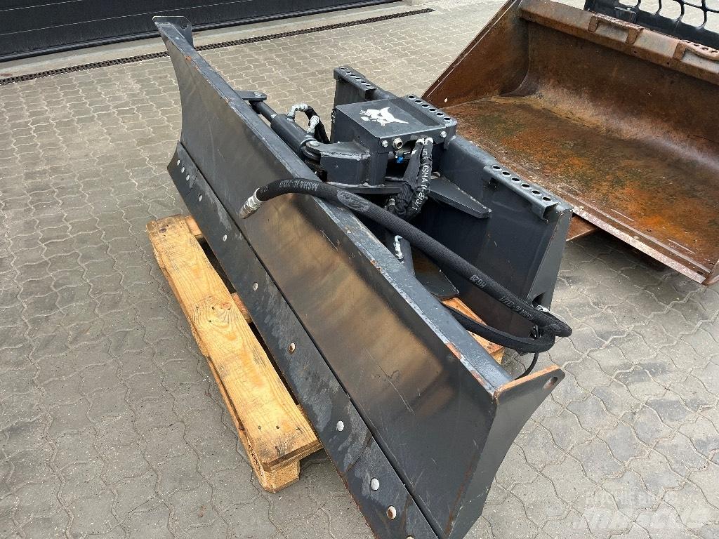Bobcat T 450 Krautuvai su šoniniu pasukimu