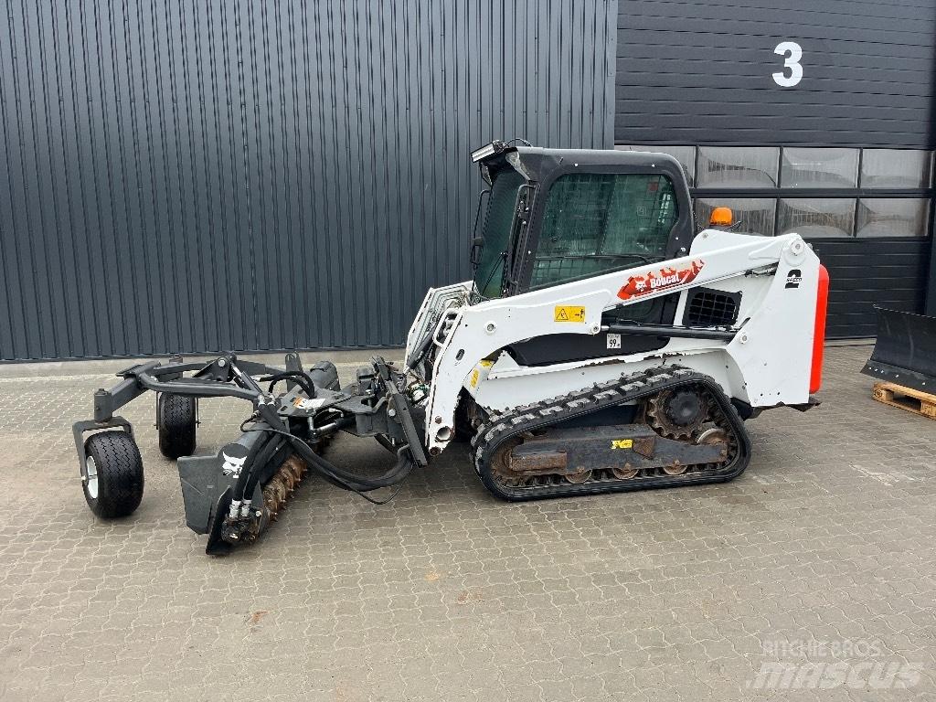 Bobcat T 450 Krautuvai su šoniniu pasukimu