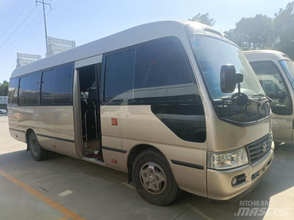 Toyota Coaster Tarpmiestiniai autobusai