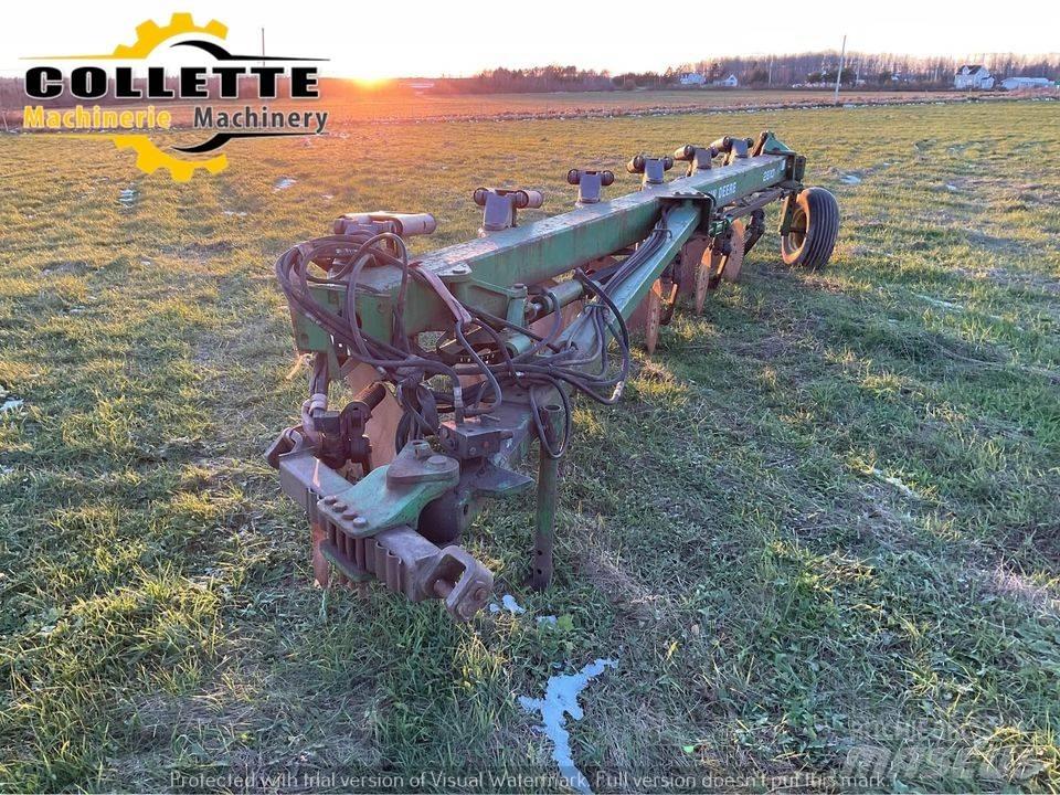 John Deere 2810 Kiti naudoti traktorių priedai
