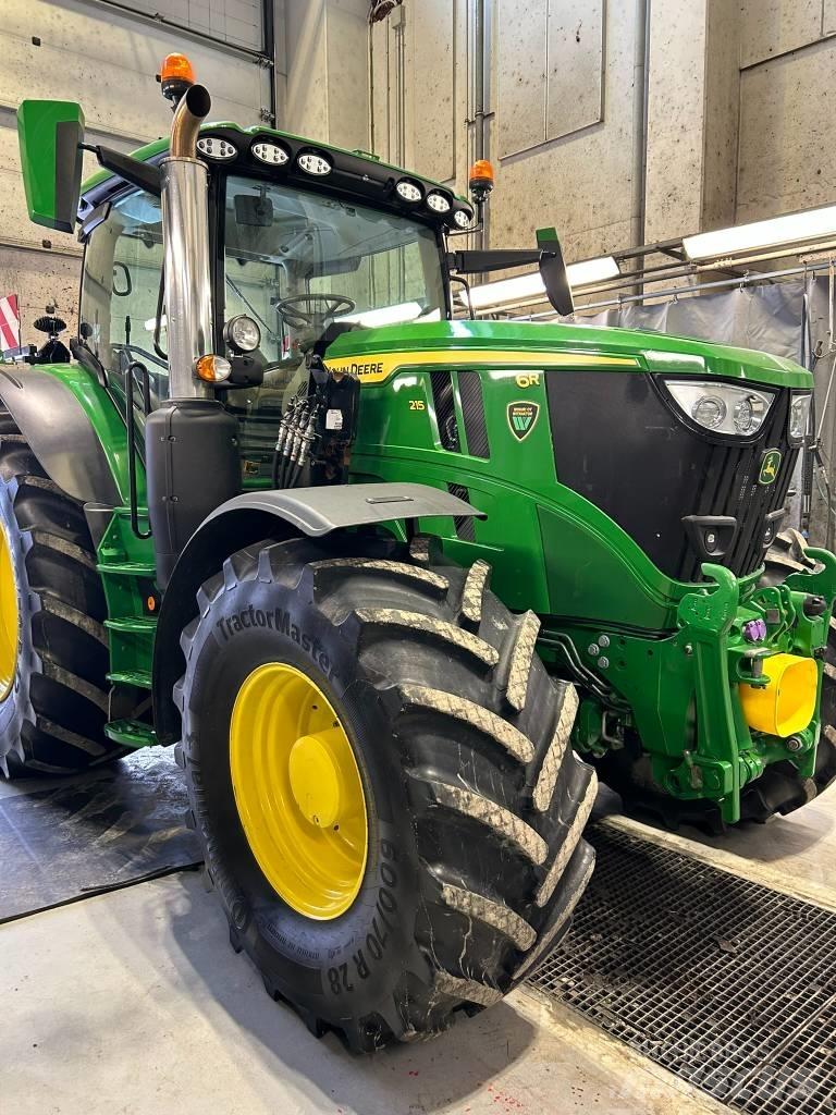 John Deere 6R 215 Traktoriai