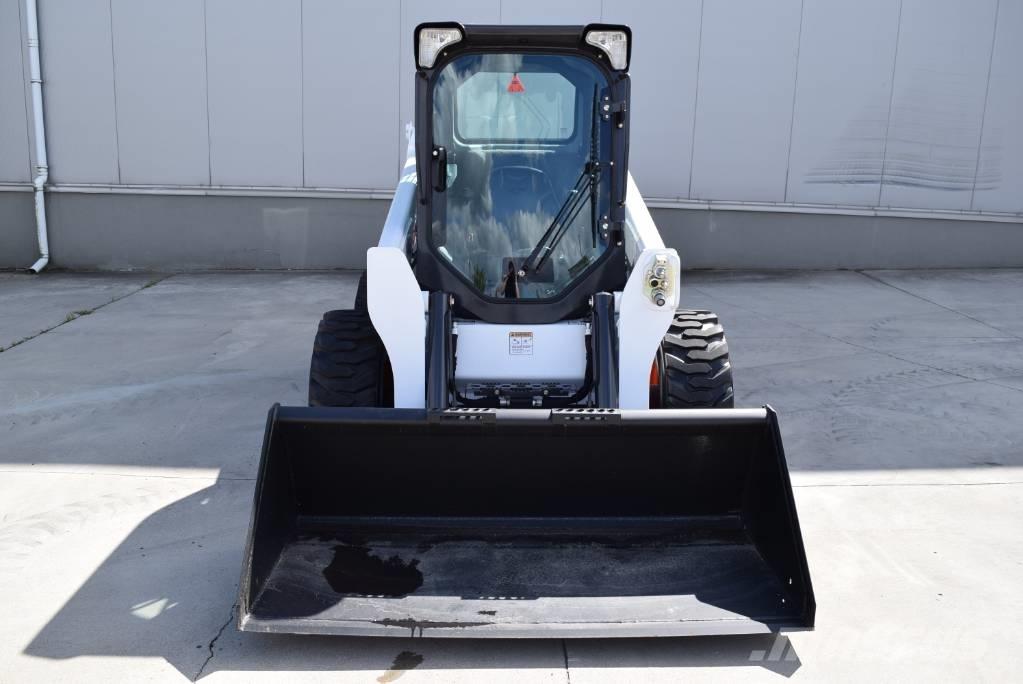 Bobcat S 630 Krautuvai su šoniniu pasukimu