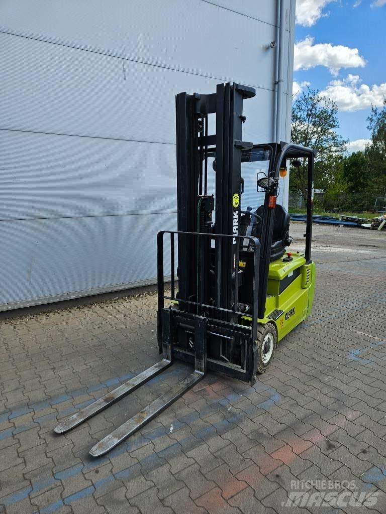Clark GTX 18 Elektriniai šakiniai krautuvai