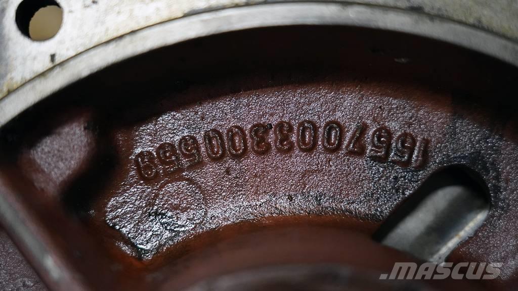 CASE CS 86 Bromshus Stabdžiai