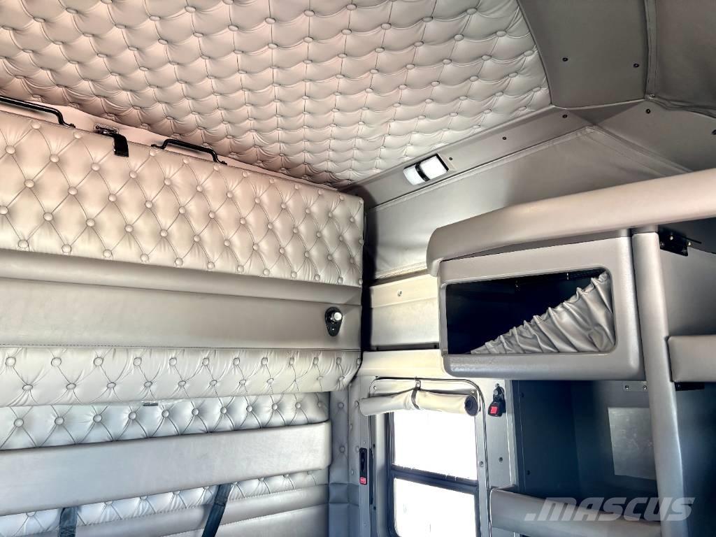 Kenworth W 900 Naudoti vilkikai