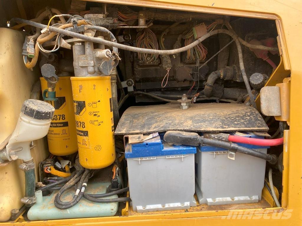 CAT D6 K LGP Vikšriniai buldozeriai