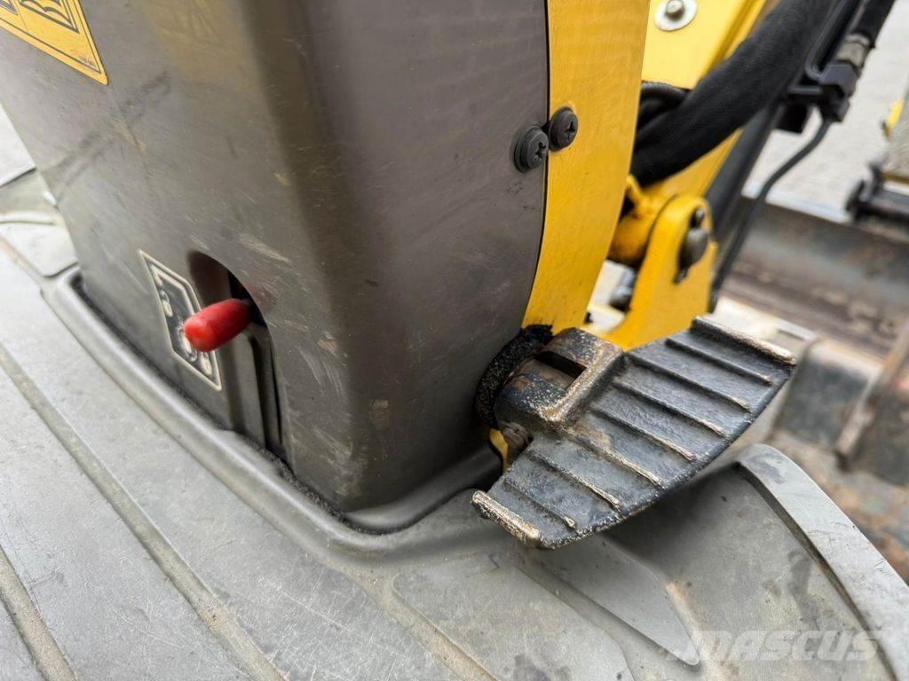 Yanmar SV08 Mini ekskavatoriai < 7 t