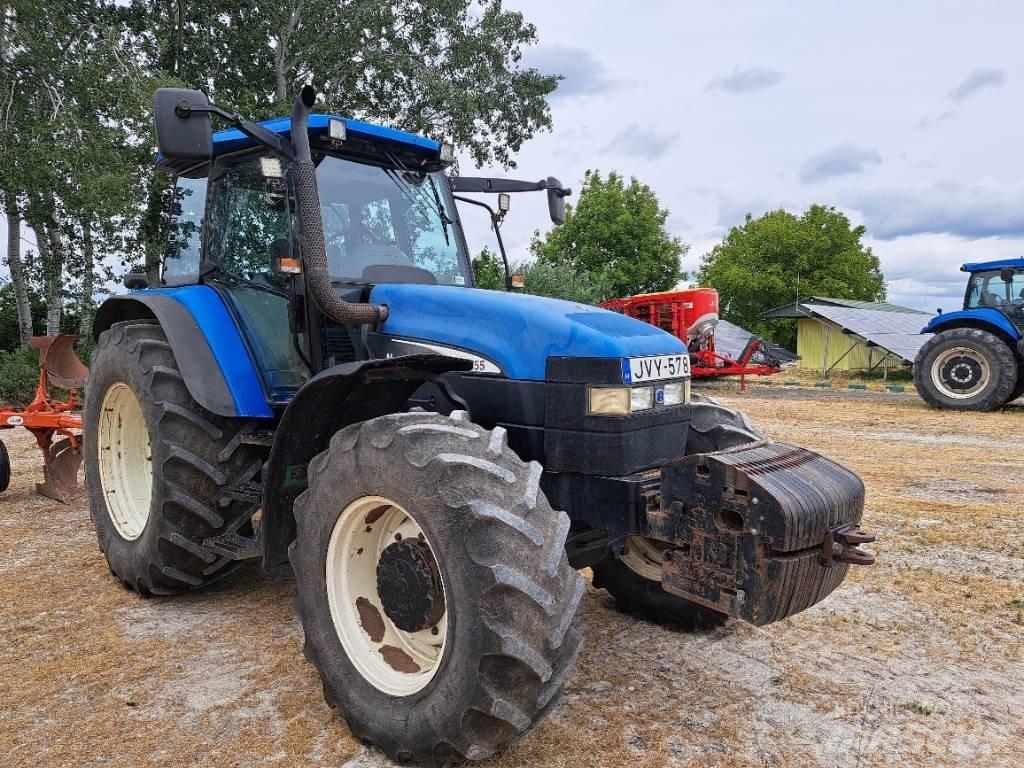 New Holland TM 155 Traktoriai