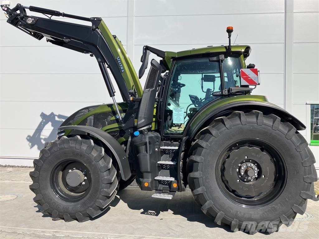 Valtra Q 285 Traktoriai