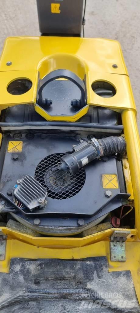 Atlas Copco LH 700 Vibratoriai