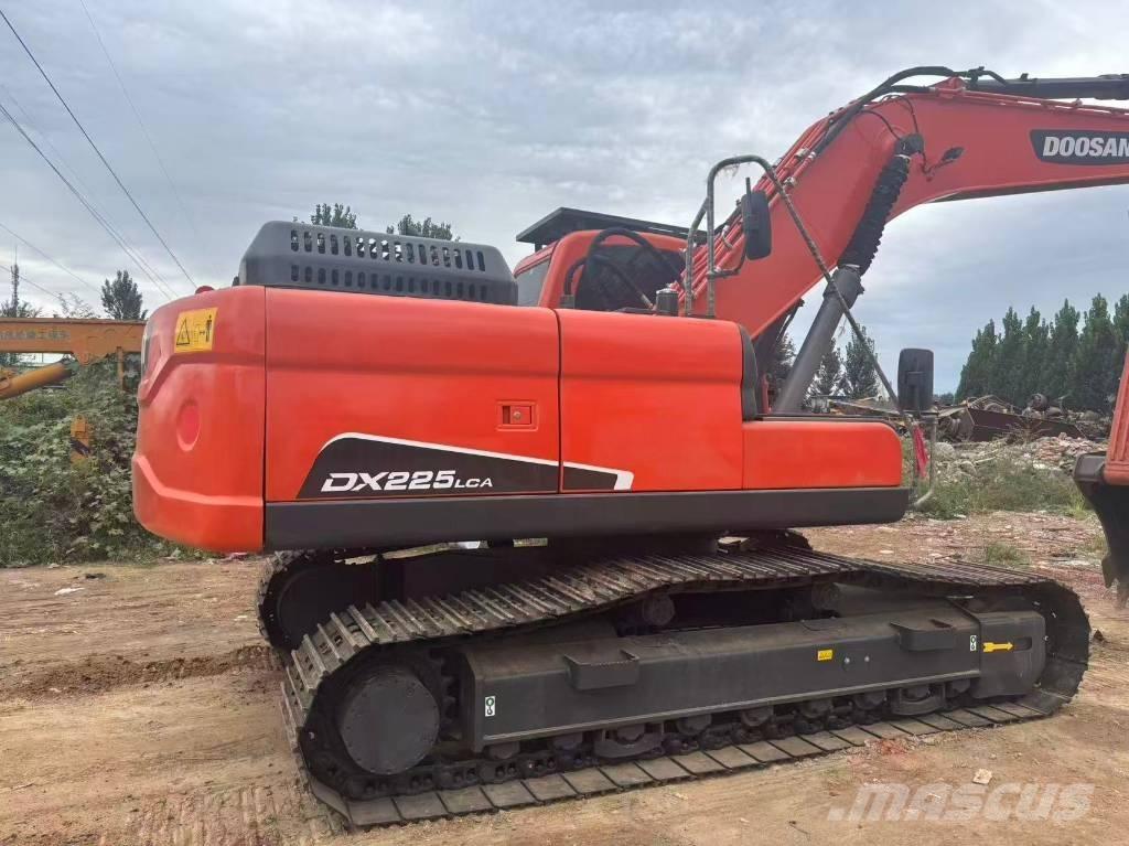 Doosan DX 225 Vikšriniai ekskavatoriai