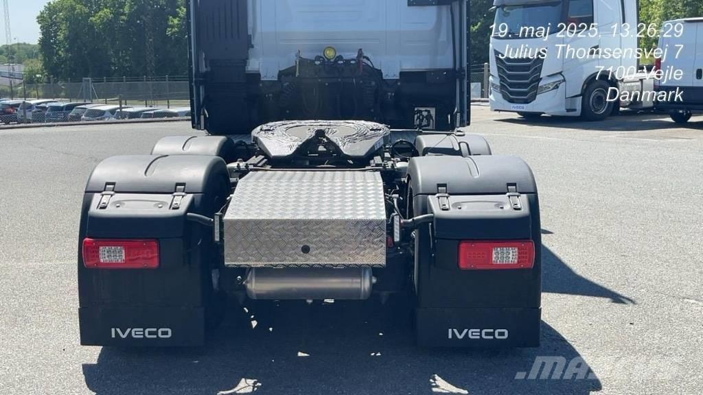 Iveco S-Way Naudoti vilkikai