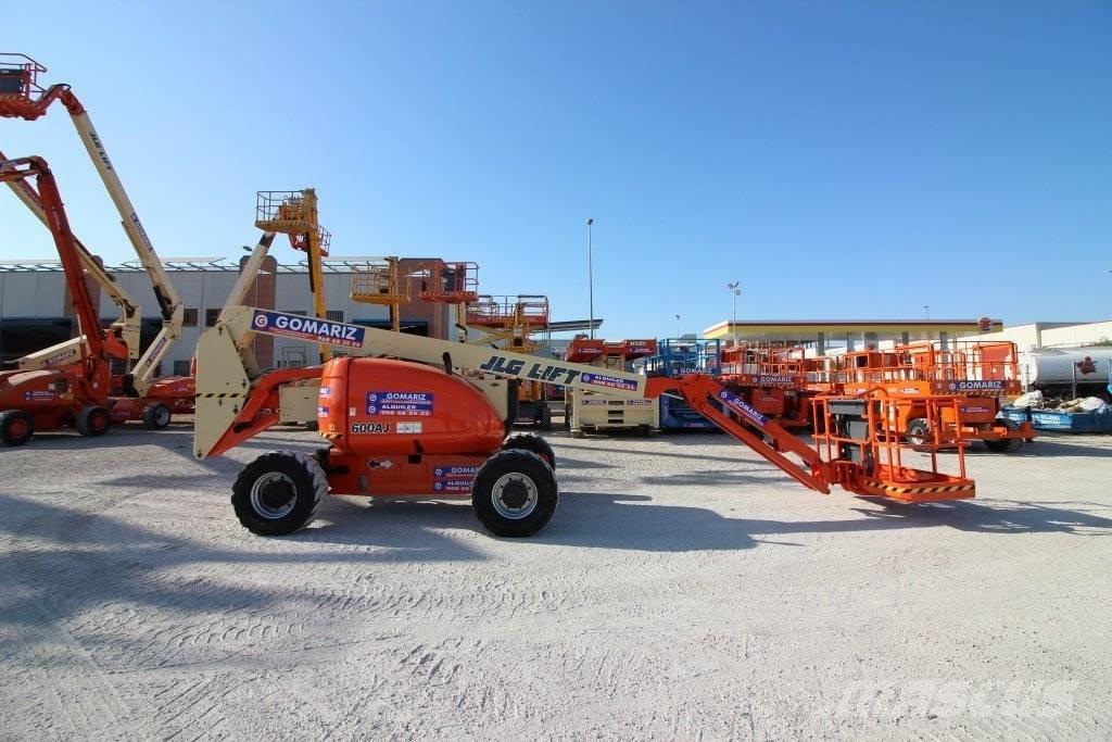 JLG 600 AJ Alkūniniai keltuvai