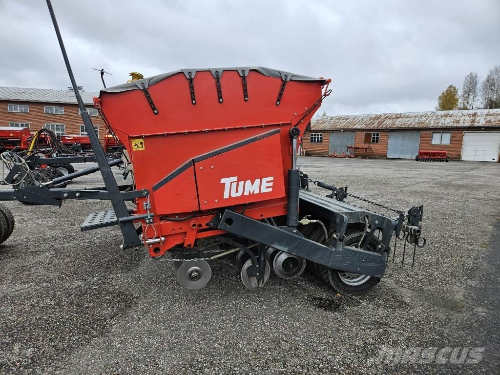 Tume JC 4000 Sėjamieji kombainai