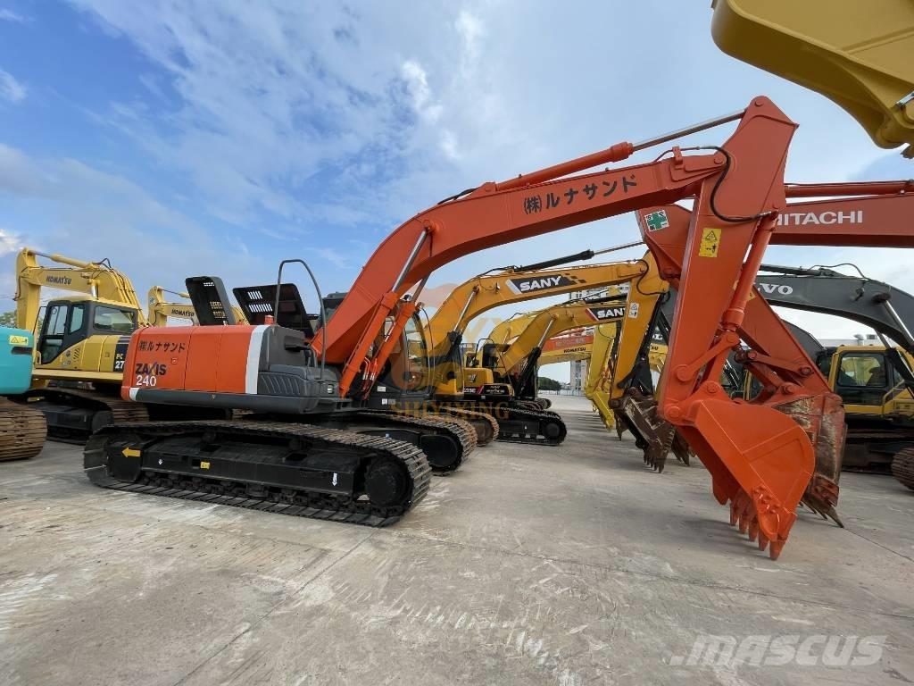 Hitachi ZX 240-3 Vikšriniai ekskavatoriai