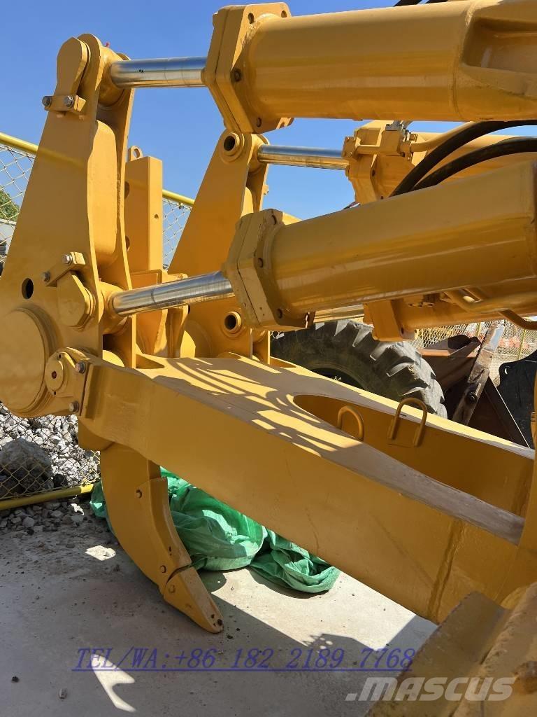 Shantui SD32 Crawler dozers