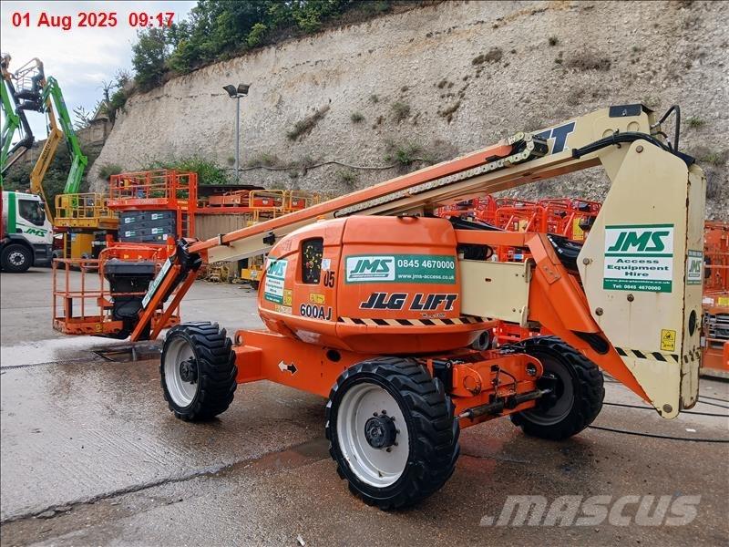 JLG 600 AJ Alkūniniai keltuvai