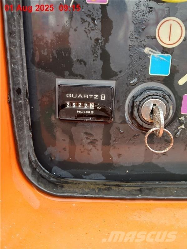 JLG 600 AJ Alkūniniai keltuvai