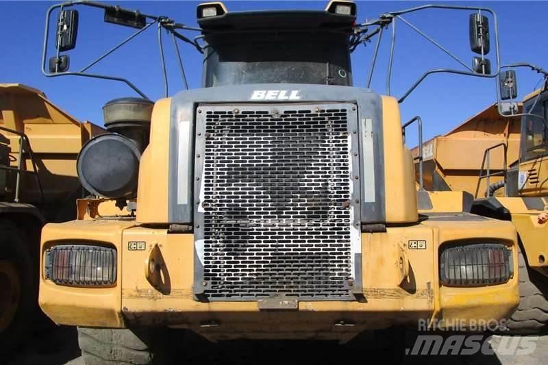 Bell B50D Karjeriniai savivarčiai