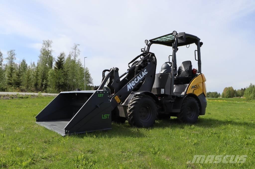 Mecalac MCL2 Krautuvai su šoniniu pasukimu