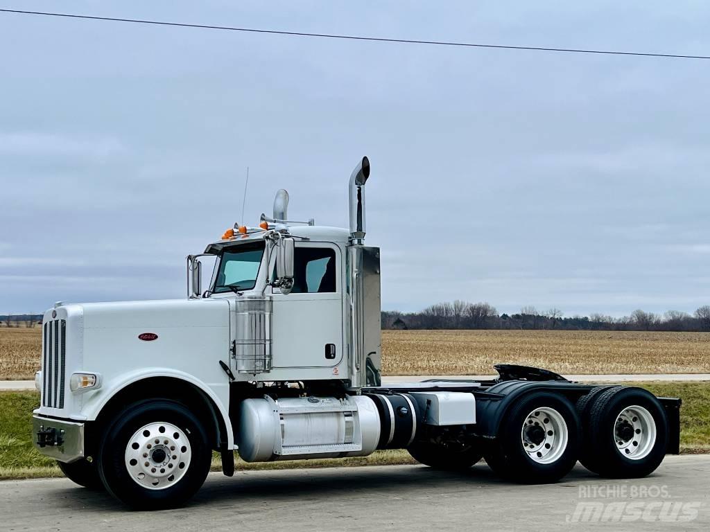 Peterbilt 389 Naudoti vilkikai