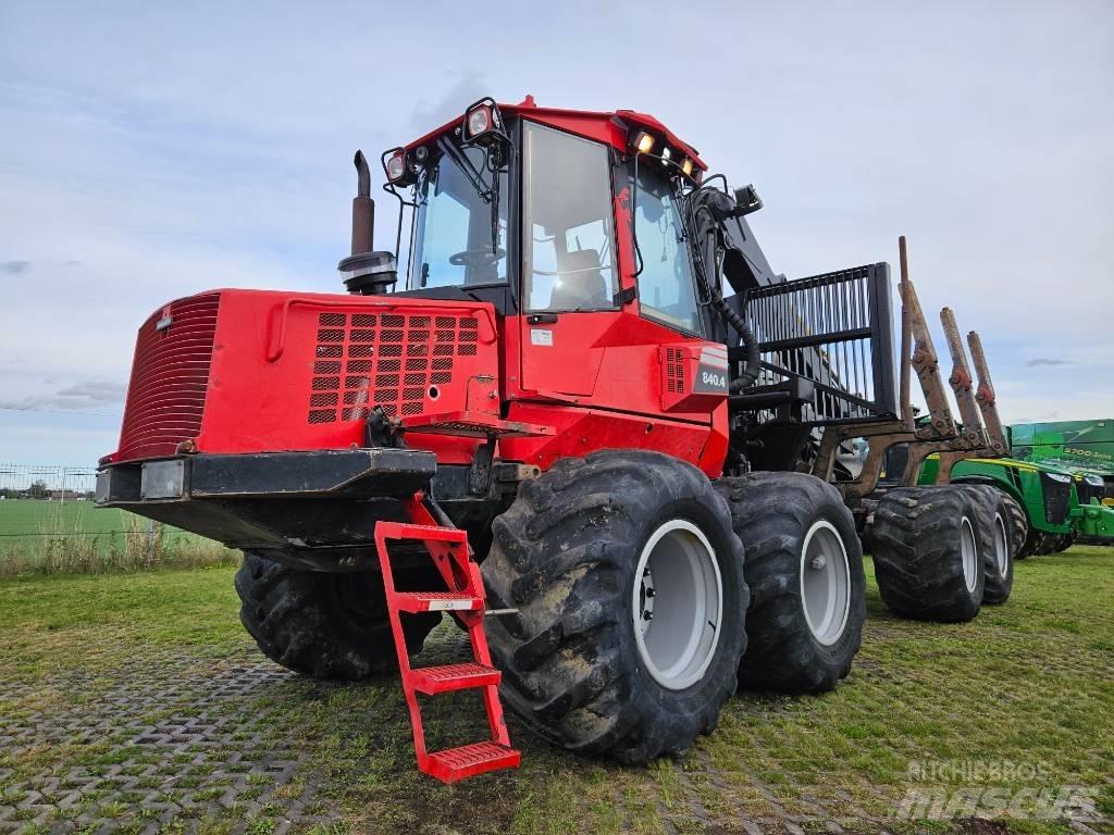 Komatsu 840.4 Naudoti miškovežiai (Forvarderiai)